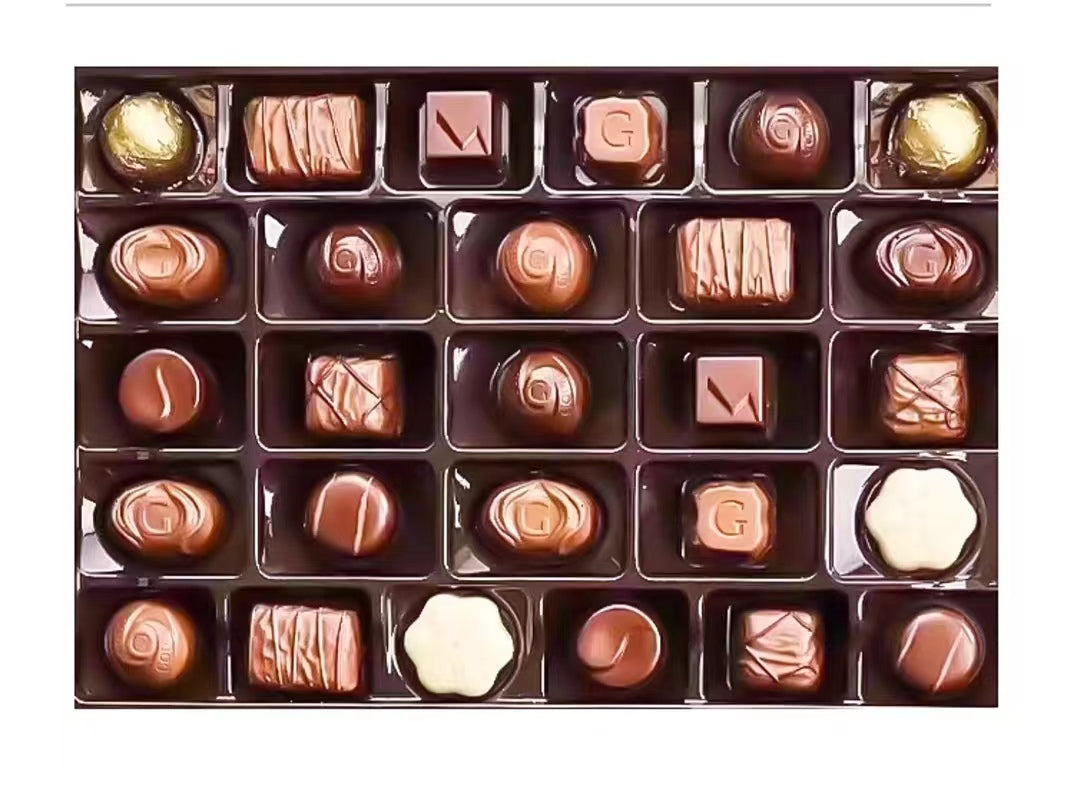 Godiva Goldmark Premium Assorted Chocolates 11.3 Oz - 27 Piece - Gift Box