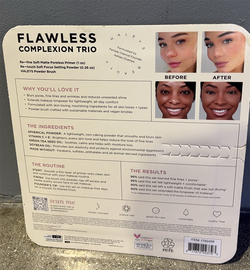 HALEYS Flawless Complexion Re-Touch & Re-Fine Set with Makeup Brush