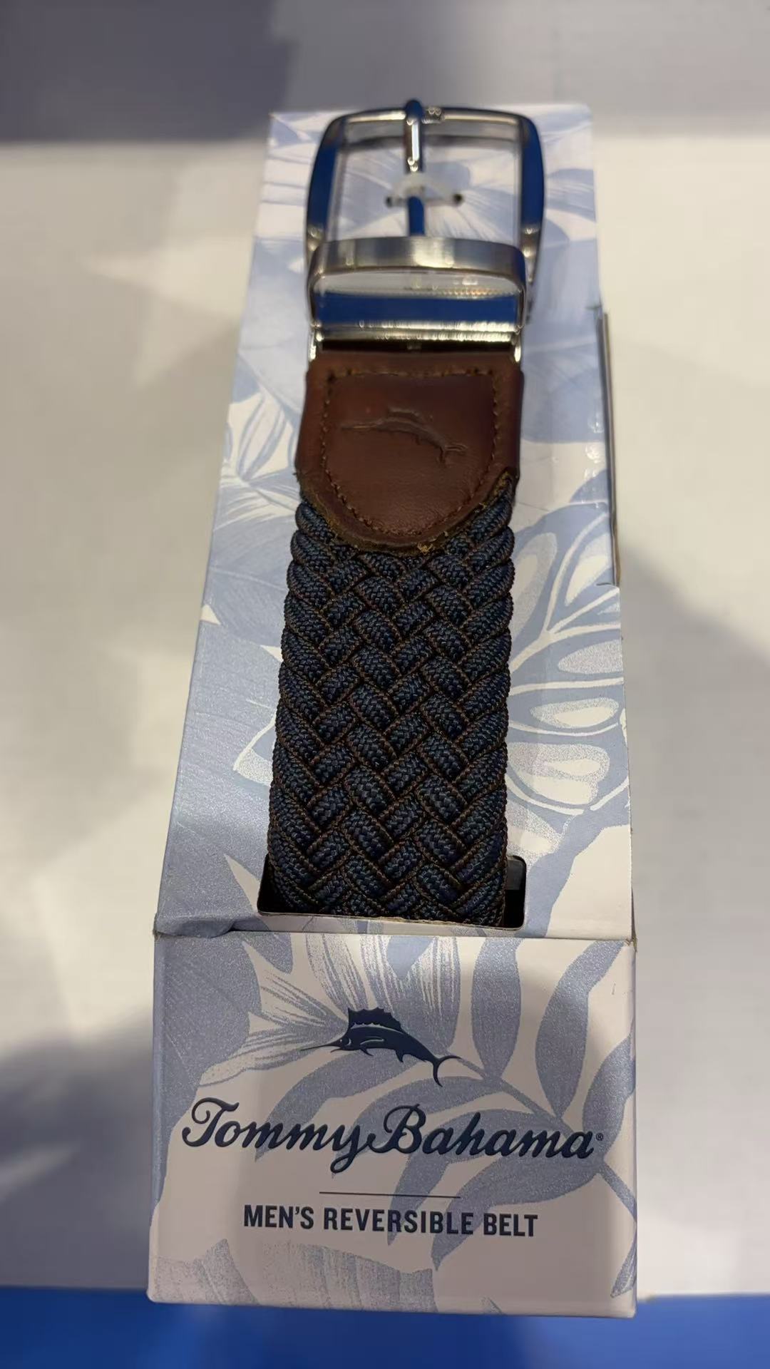 Tommy Bahama Men's Reversible Stretch Belt L/XL 38-42